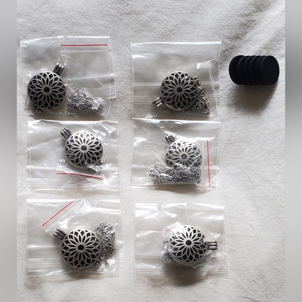 Essential Oil Diffuser Necklace Lot Of 6 - Picture 2 of 5